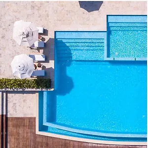 Acceso Directo A La Piscina A-108, A-120, A-117 Y B-137 Apartment